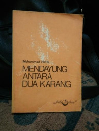 Mendayung Antara Dua Karang